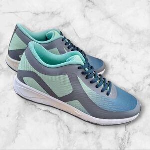 Teal / Grey Sneakers